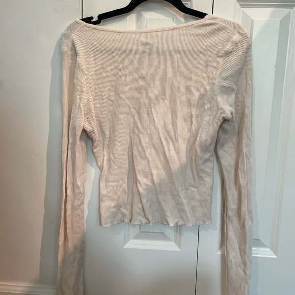 SO Cream Fitted Crop Blouse - Picture 5 of 5